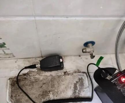 饶阳屋顶漏水维修公司分享下卫生间漏水的危害及解决方法